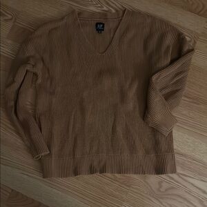 GAP Tan V-Neck Sweater